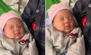 Bé gái bụ bẫm hơn 1 tháng tuổi bị bỏ rơi trước cổng chùa ở Quảng Ninh